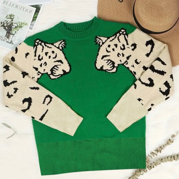 Green Leopard Print Sweater - Picture 3 of 9